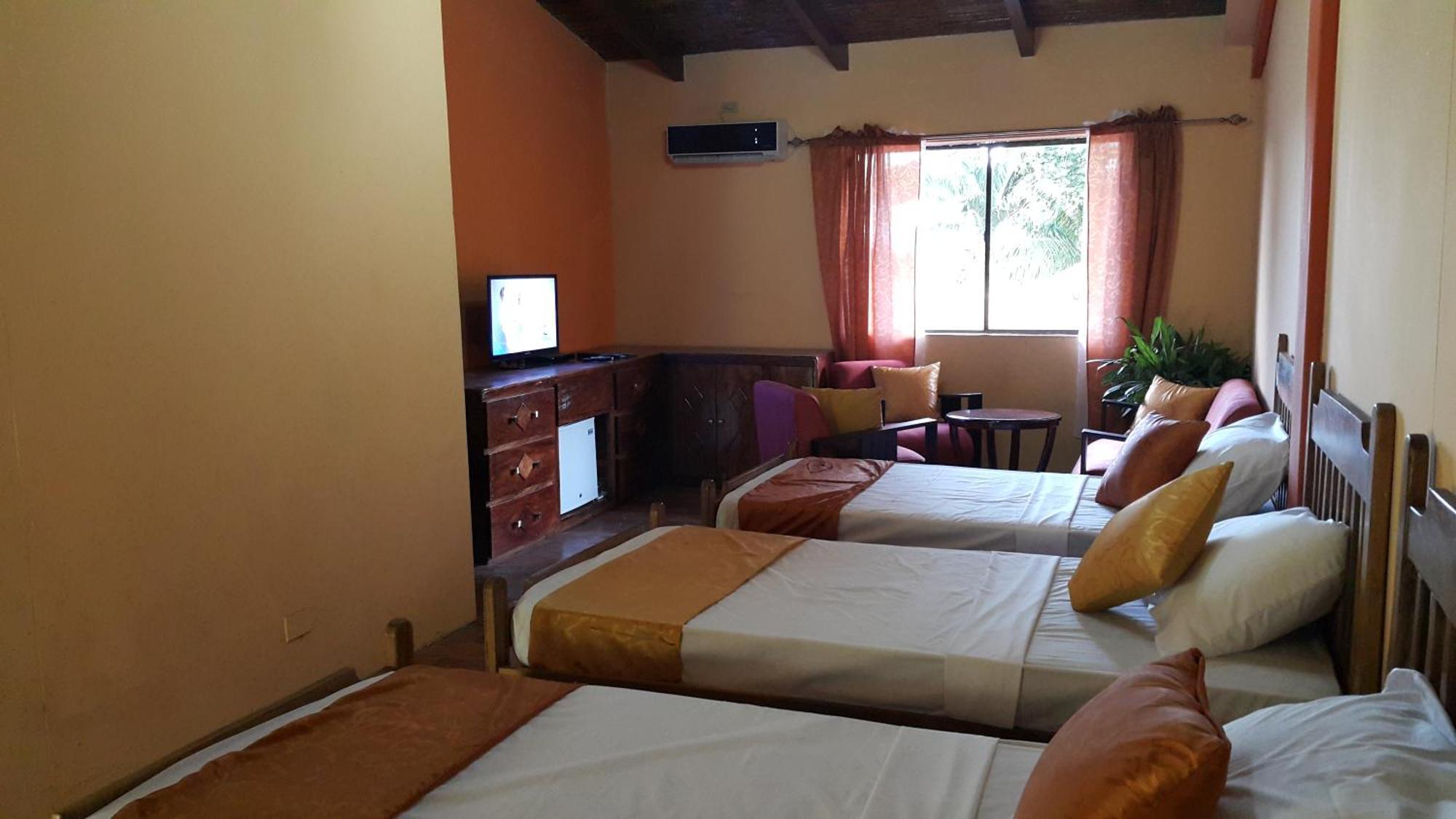 Hotel El Maltese Ґранада Екстер'єр фото