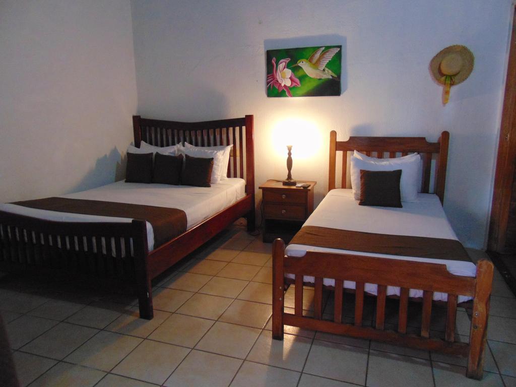 Hotel El Maltese Ґранада Екстер'єр фото