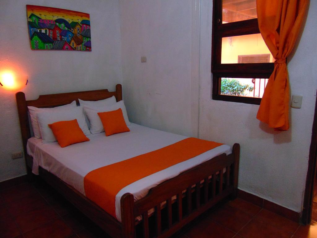 Hotel El Maltese Ґранада Екстер'єр фото