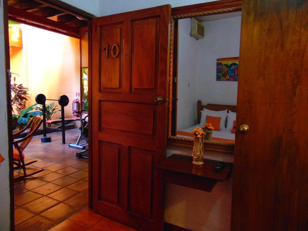 Hotel El Maltese Ґранада Екстер'єр фото